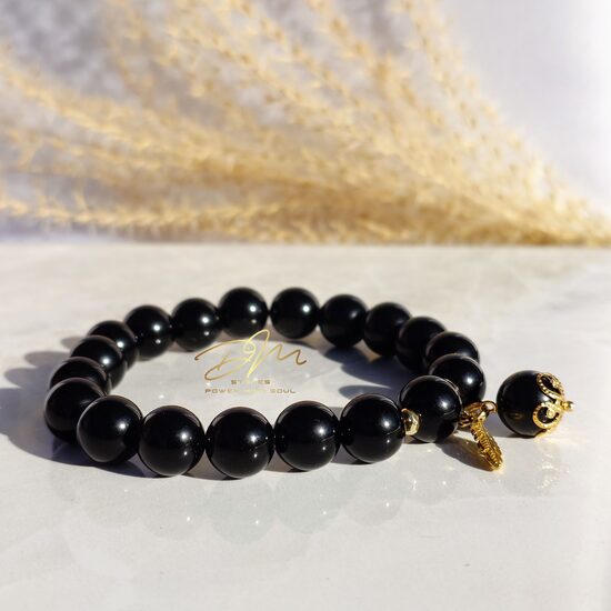 Obsidiāna aproce ar piekariņu